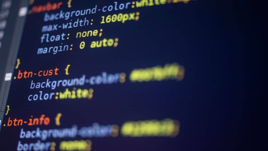 HTML weboldal készítés alapjai A CSS a weboldal tartalmának formázását segíti elő.